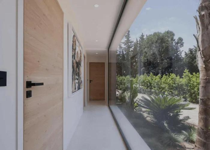 Pascati Beach&clubs Nearby Holiday home *