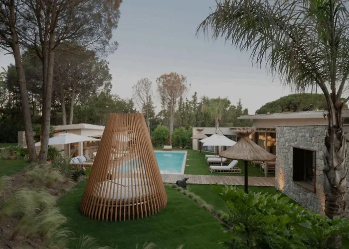 Pascati Beach&clubs Nearby *