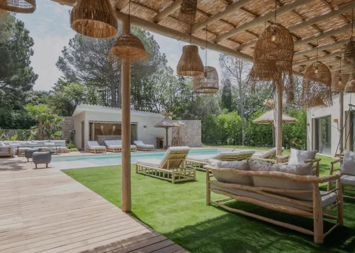 Holiday home Pascati Beach&clubs Nearby *